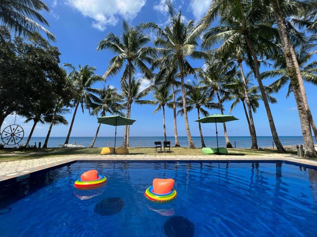 Antique Amor Bungalows & Villas Pandan エクステリア 写真